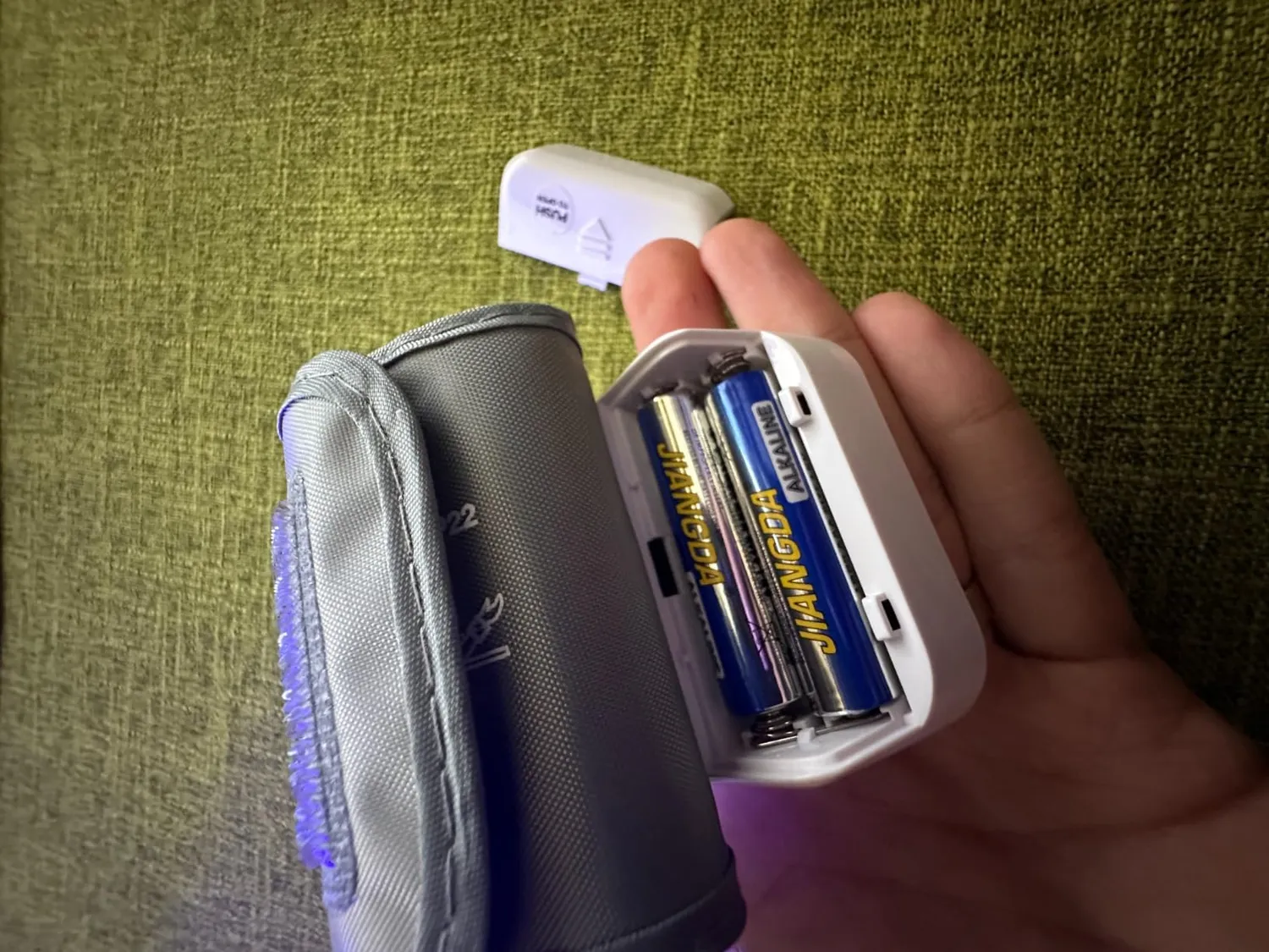 Sanitas SBC 15 Handgelenk-Blutdruckmessgerät mit 7-Tage-Mittelwert
