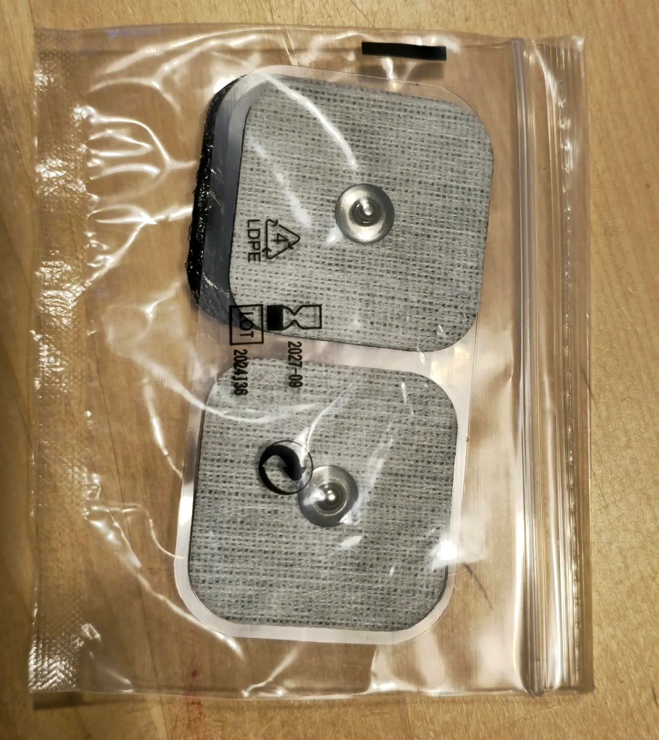 Sanitas Elektroden-Nachkaufset 45 x 45 mm TENS-EMS-Pads 8 Stück