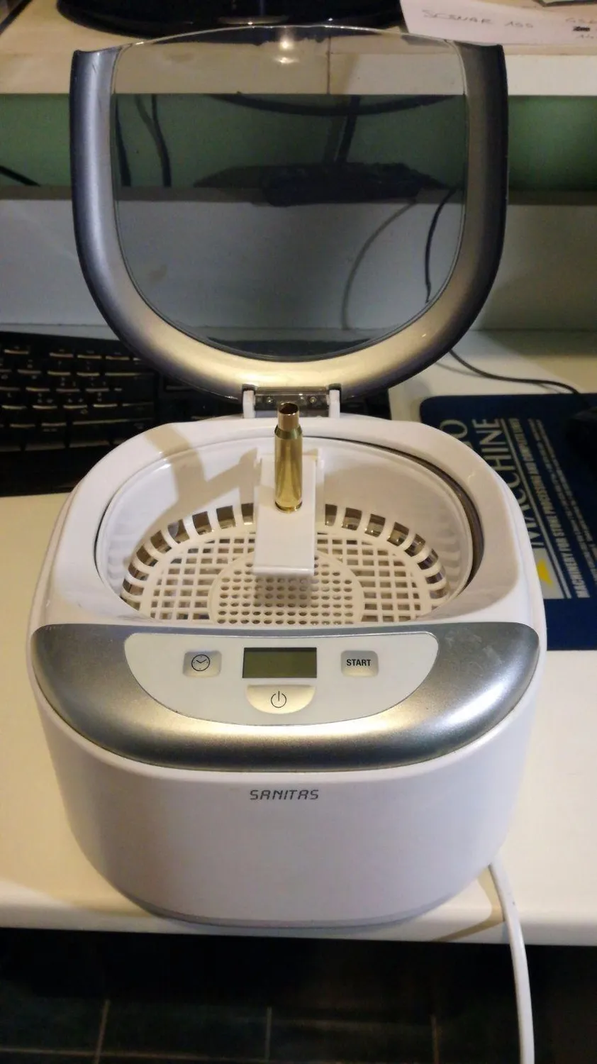 Sanitas SUR 42 Ultraschallreiniger mit Timer