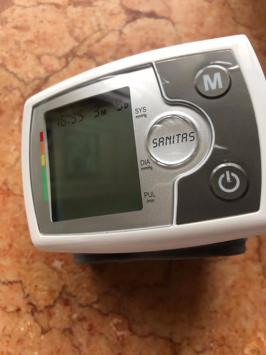Sanitas 651.21 SBM 03 Handgelenk-Blutdruckmessgerät 60 Speicher